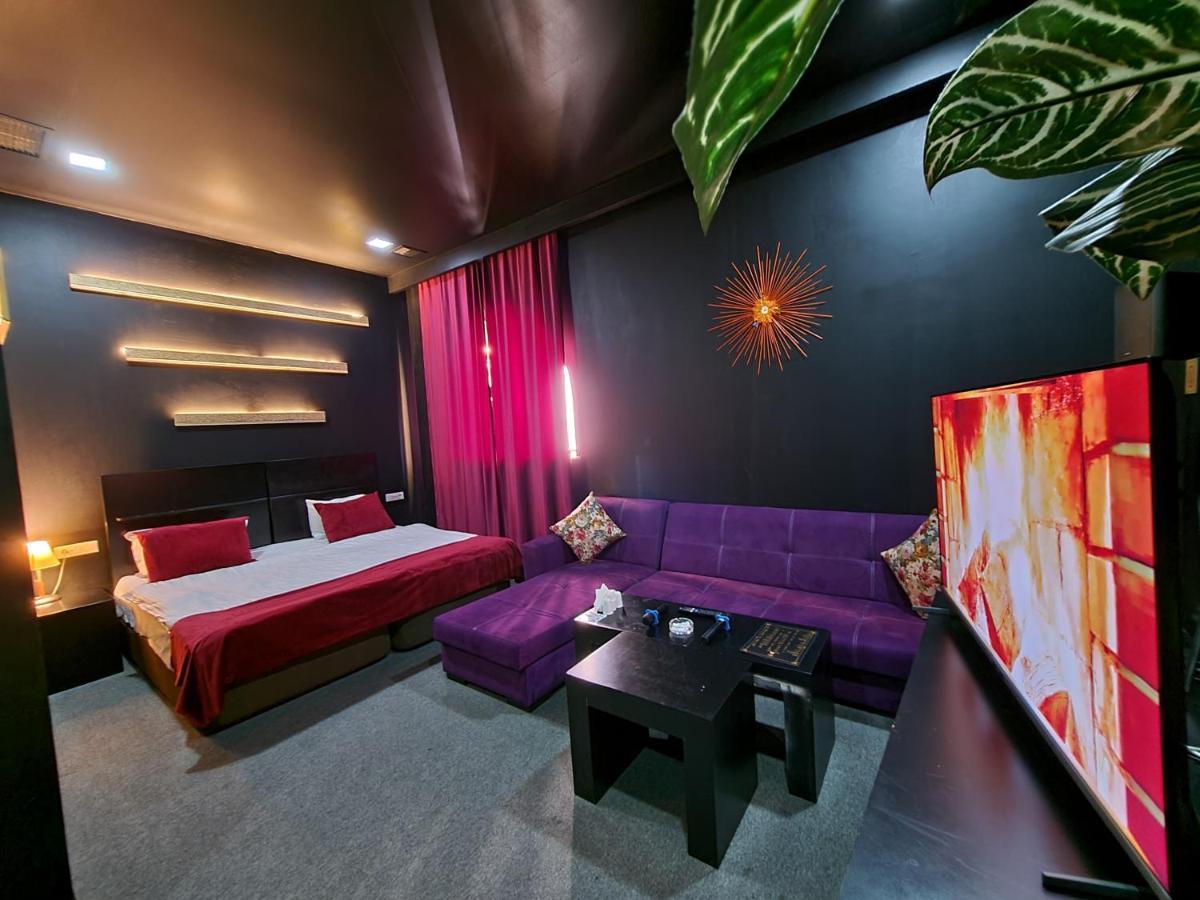 Cinema Plaza Hotel Баку Екстер'єр фото